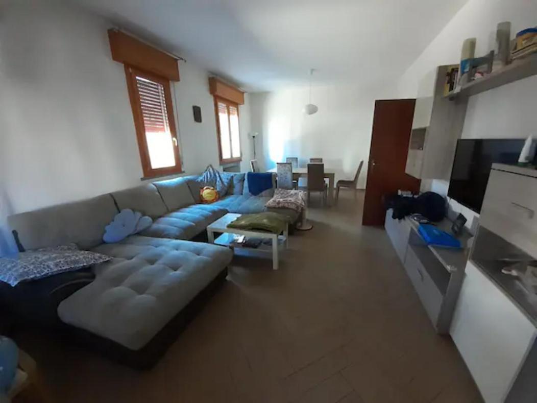 The Awesome House With The Bomber Cat Appartamento Lugo  Esterno foto
